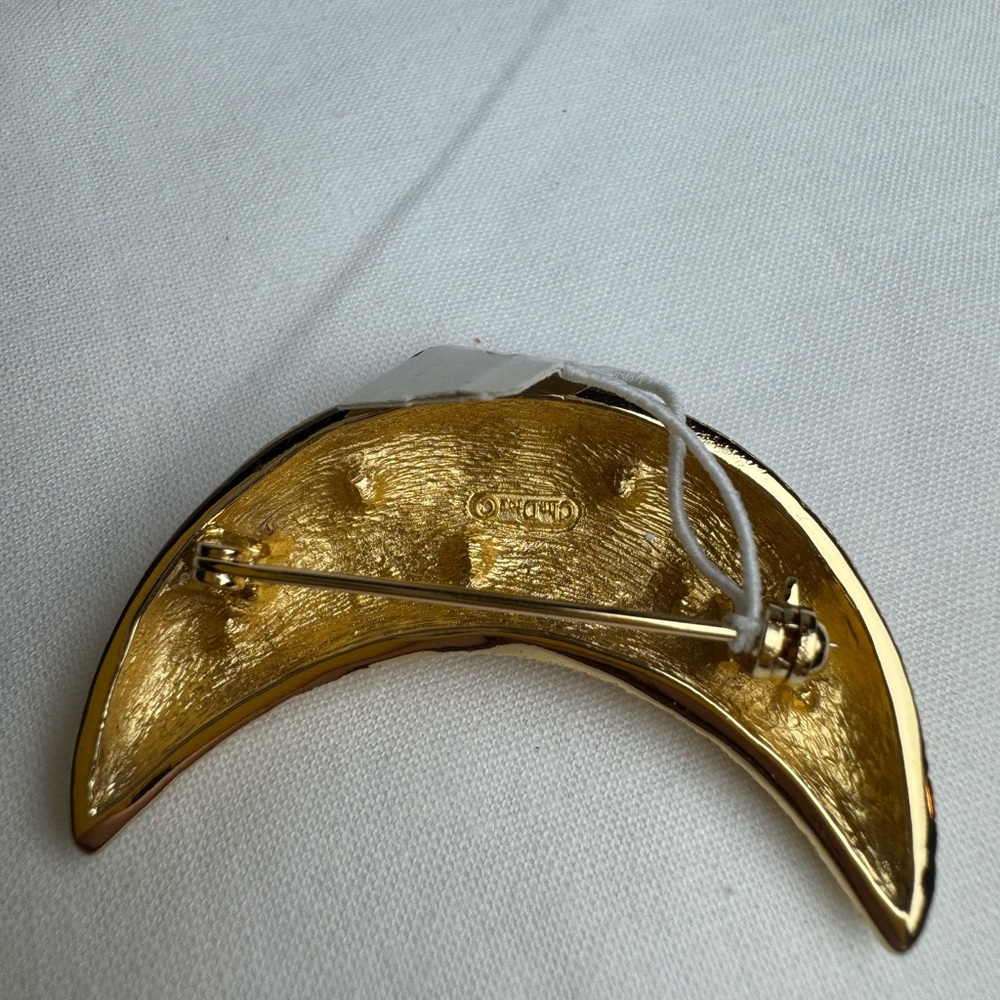 Vintage Christian Dior - Never Worn - Crescent Moon Pin Gold Tone Brooch Rhine - Picture 2 of 5